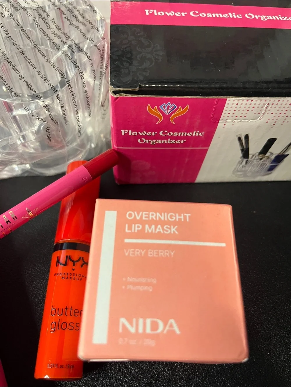 NYX Butter Gloss Orange & Pink Lip Pencil Set - Picture 5 of 5
